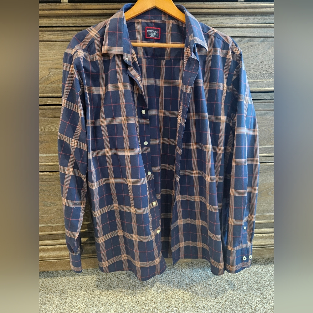 UNTUCKit XXL button down